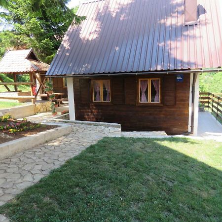 Guesthouse Stefanac Otočac Buitenkant foto
