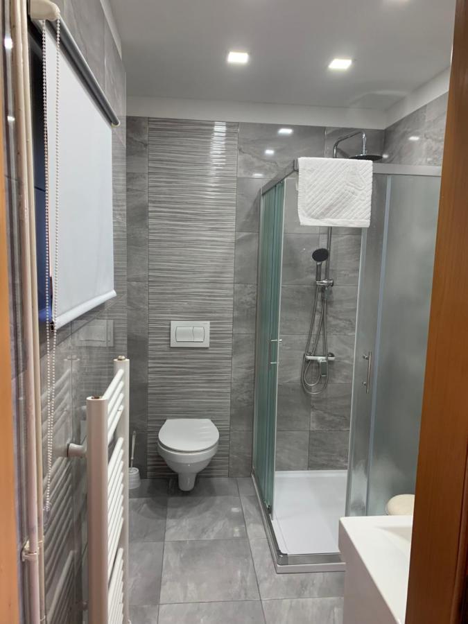 Guesthouse Stefanac Otočac Buitenkant foto