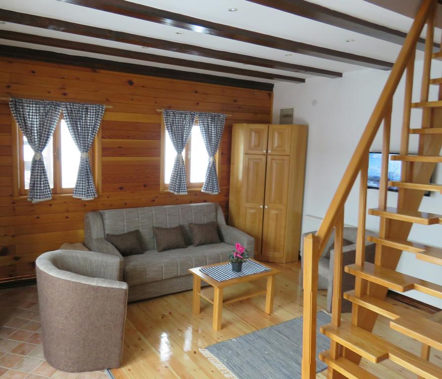 Guesthouse Stefanac Otočac Buitenkant foto