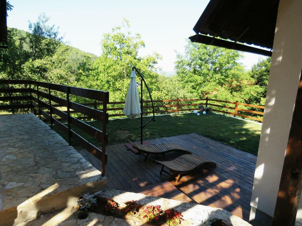 Guesthouse Stefanac Otočac Buitenkant foto